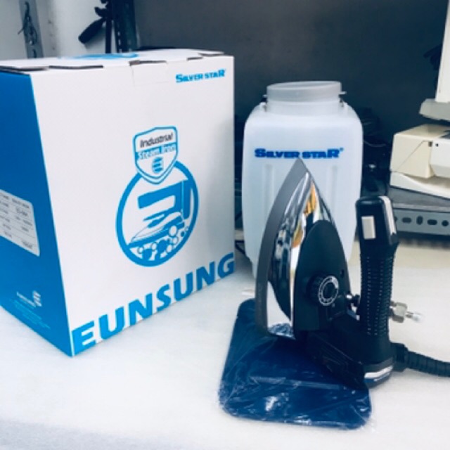 [TẶNG NẠ ỦI] BÀN LÀ ỦI HƠI NƯỚC EUNSUNG ES94 BÌNH TREO
