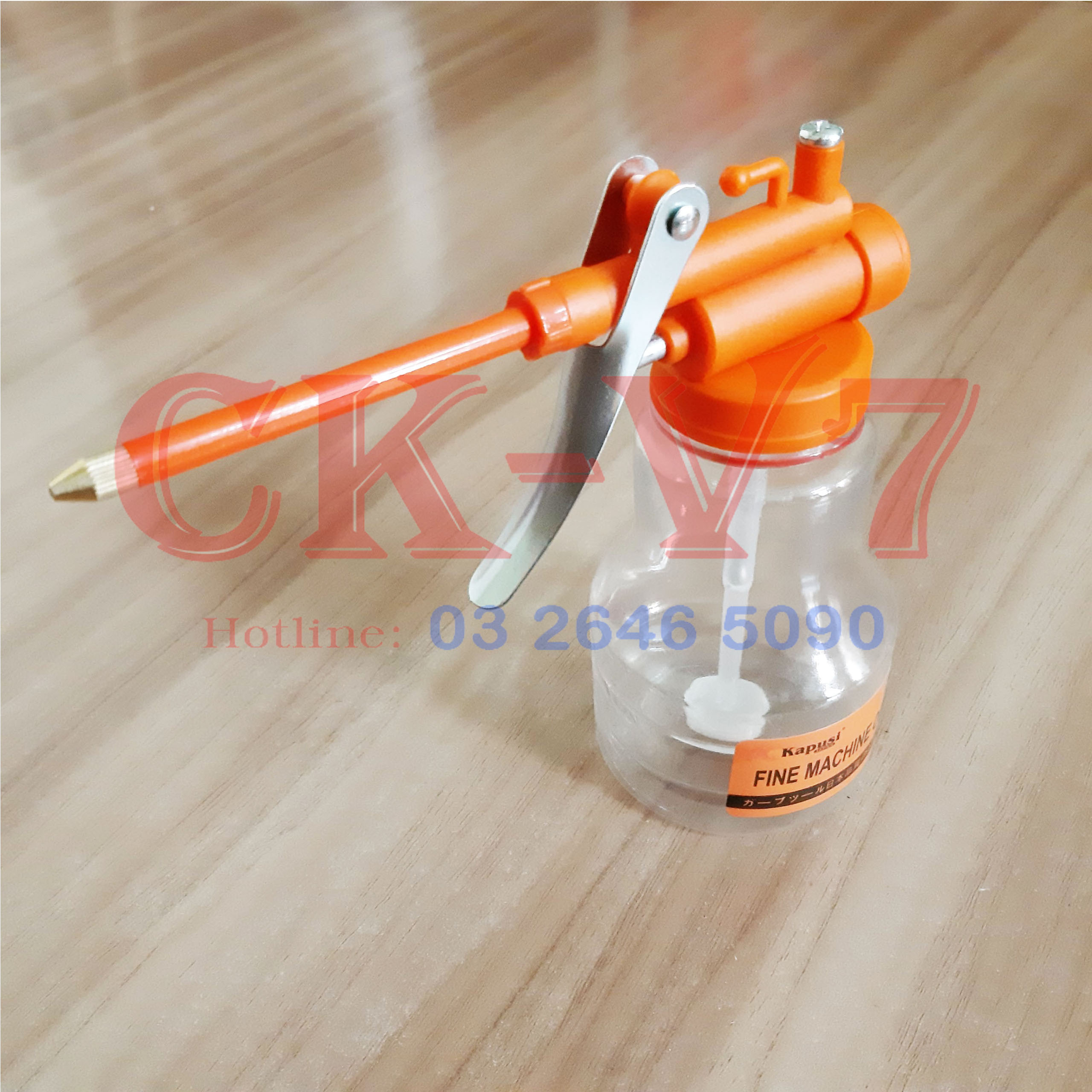 Bình xịt dầu nhớt nhựa 250cc kapusi