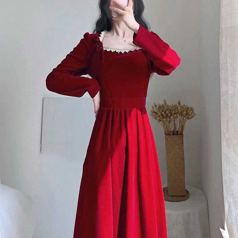Bán sỉ đầm nhung đỏ phối ren dáng dài