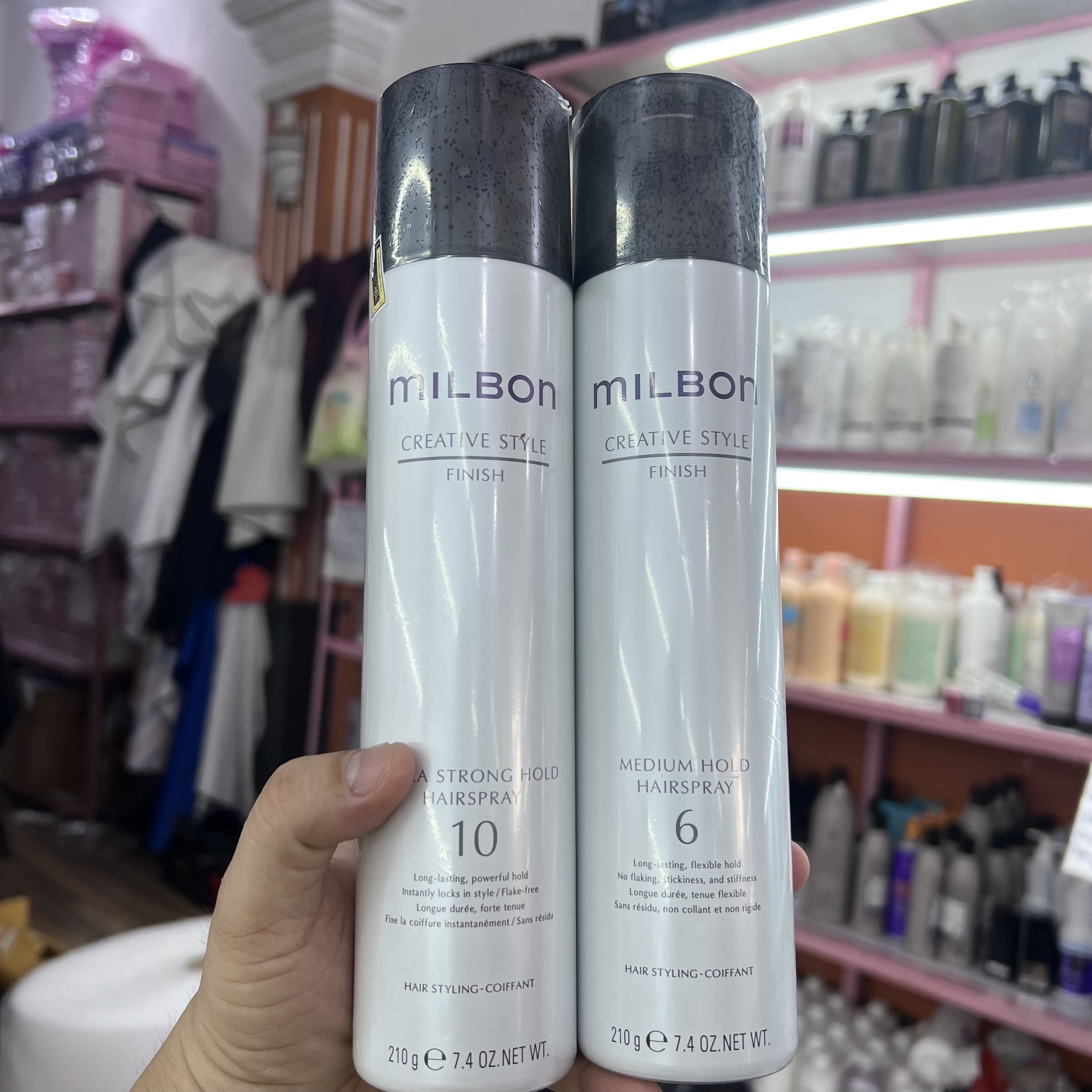 Keo xịt tạo kiểu và định hình giữ nếp tóc Milbon