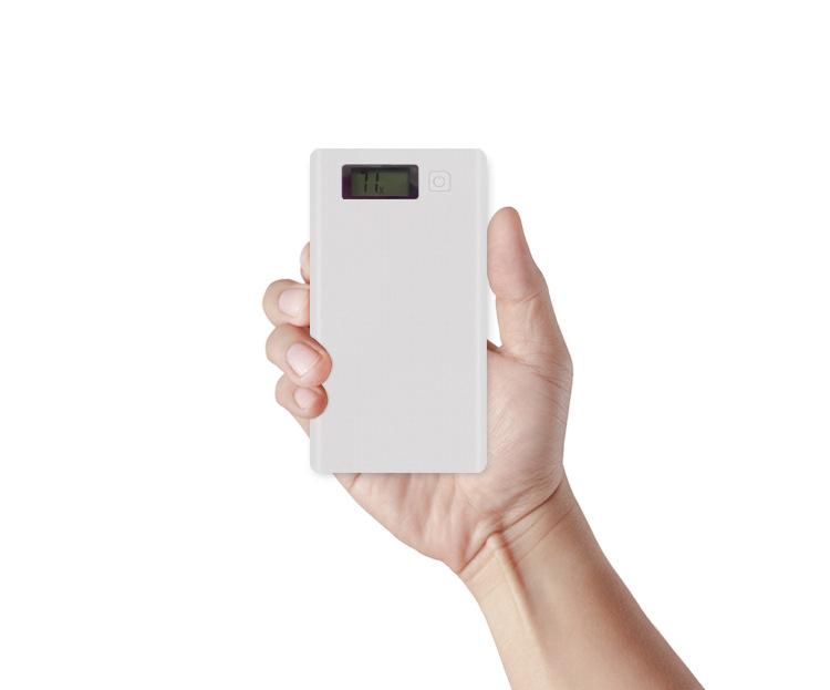 Box sạc dự phòng 6 cell có LCD