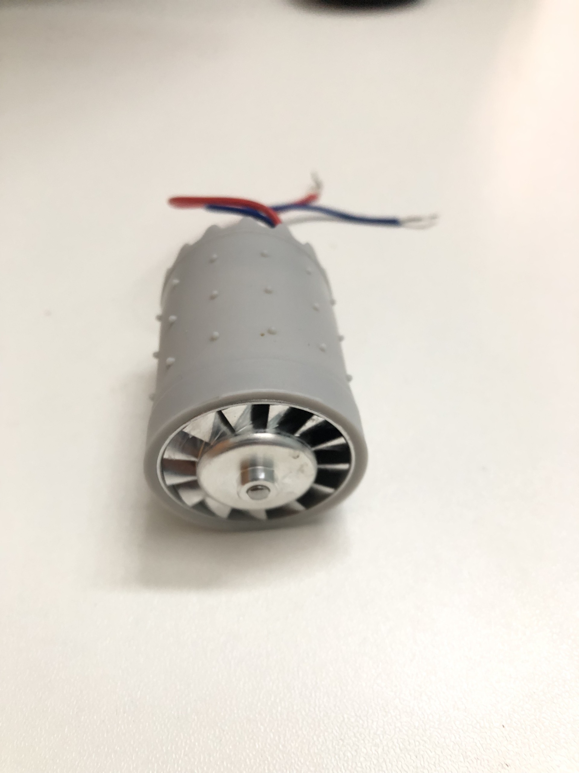 Động cơ quạt 12v không chổi than tốc độ 80.000 rpm