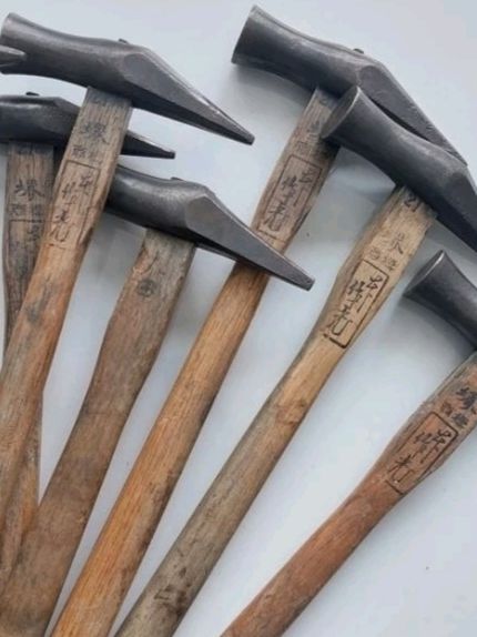 Búa nội địa Nhật Bản bãi