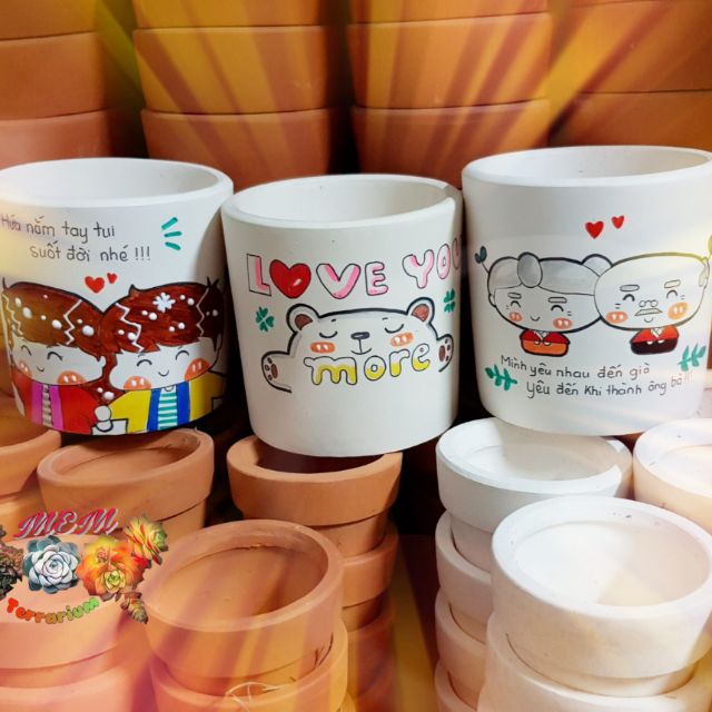 Chậu trắng trụ trung vẽ phức tạp 11x11 cm