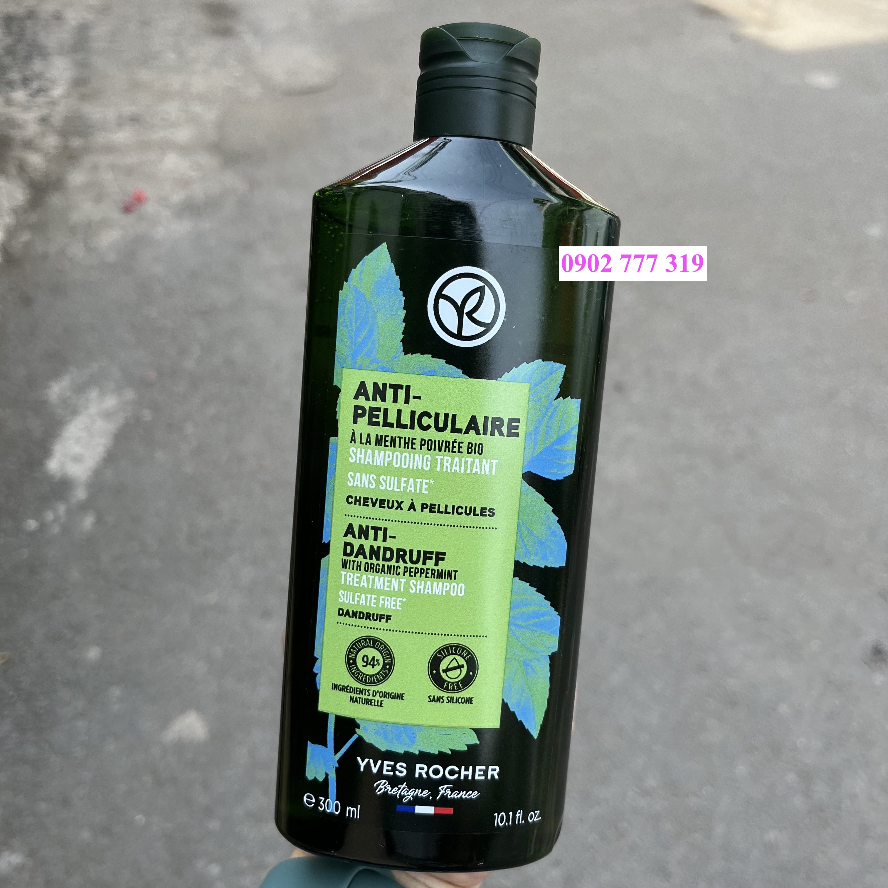 Dầu gội loại bỏ Gàu và ngăn ngừa Gàu tái phát.Yves Rocher Anti-Dandruff Treatment Shampoo Sulfate Free 300ml