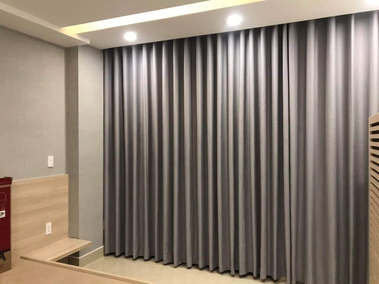 [HCM]Bộ rèm cửa chống nắng Ngang 8m Cao 2m7 chia 2 tấm kéo về 2 bên - Màu xám lông chuột - Kiểu may khoen ore cao cấp - Tặng 2 dây vén rèm - Có may theo yêu cầu