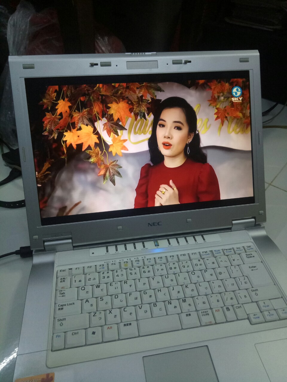 Laptop nec japan,,hàng độc huyền thoại âm nhạc
