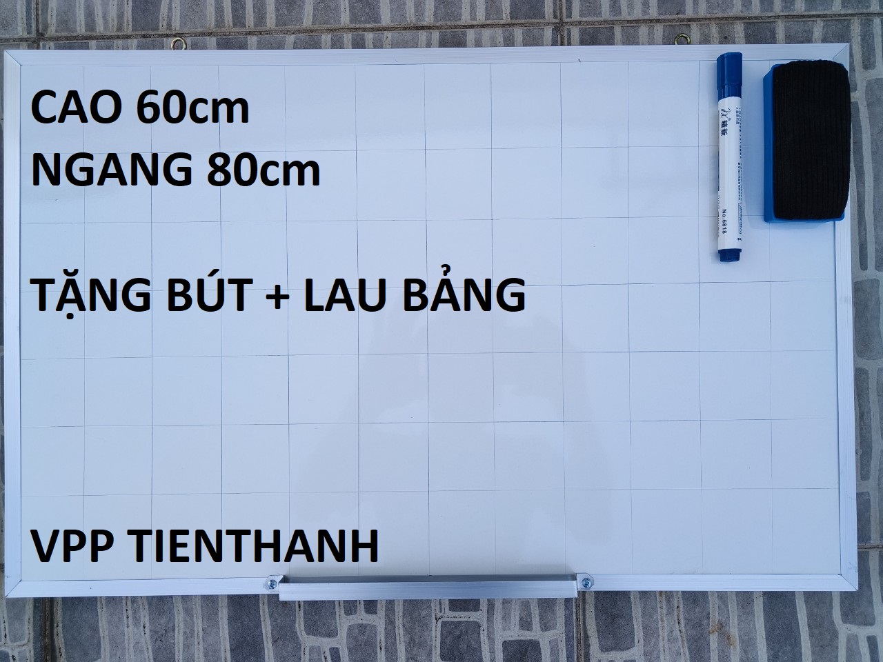 Bảng mica viết bút lông kích thước 60 x 80cm tặng bút, lau bảng