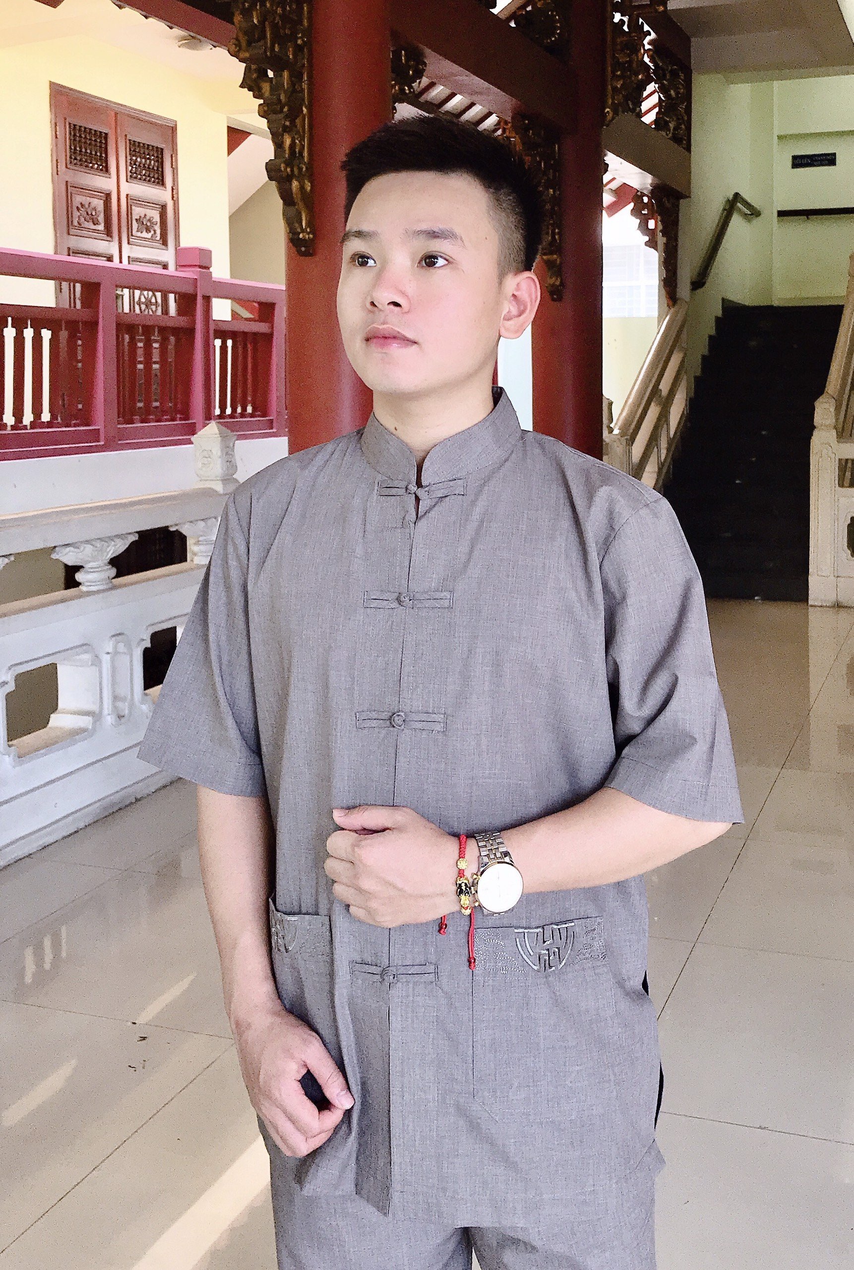 Đồ Lam Nam Đi Chùa - Lãnh Tụ Cọc Tay