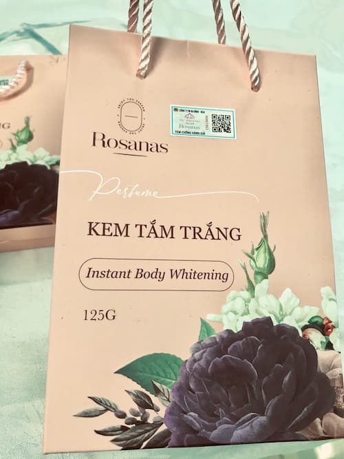 [bật tông liền] KEM TẮM TRẮNG TOÀN THÂN ROSANAS/ KHÔNG ĂN NẮNG/ KHÔNG VÀNG LÔNG