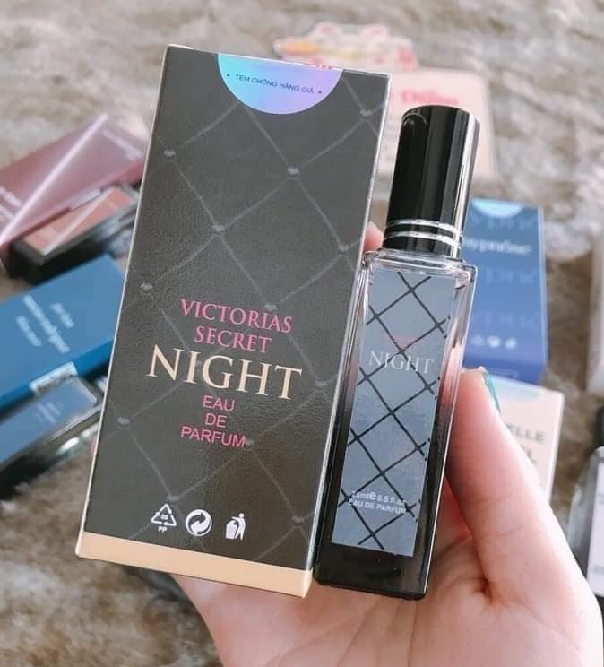 [HCM]VICTORIAS SECRET NIGHT Tinh Dầu Thơm Hparfum - Dạng Xịt 25ml [ Mùi Nữ ]