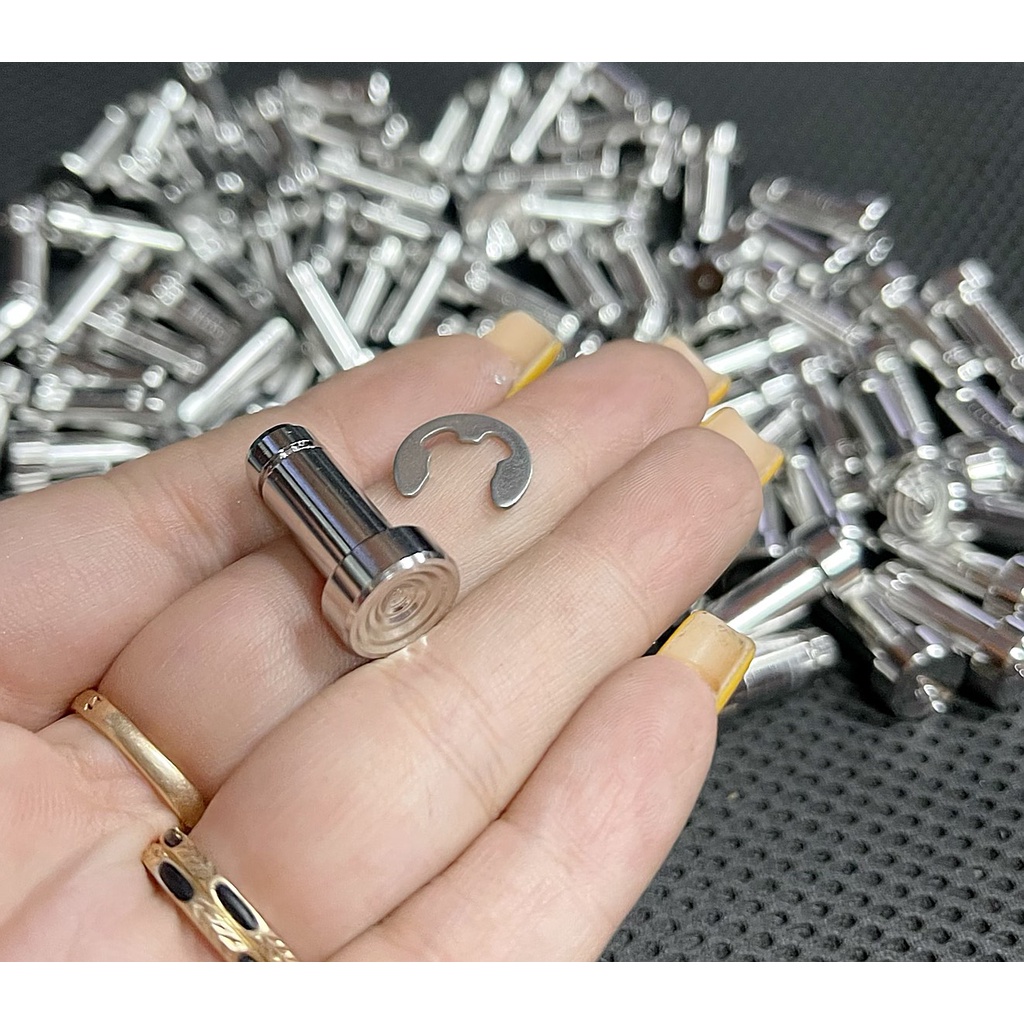 Chốt xỏ pen đạp thắng sau