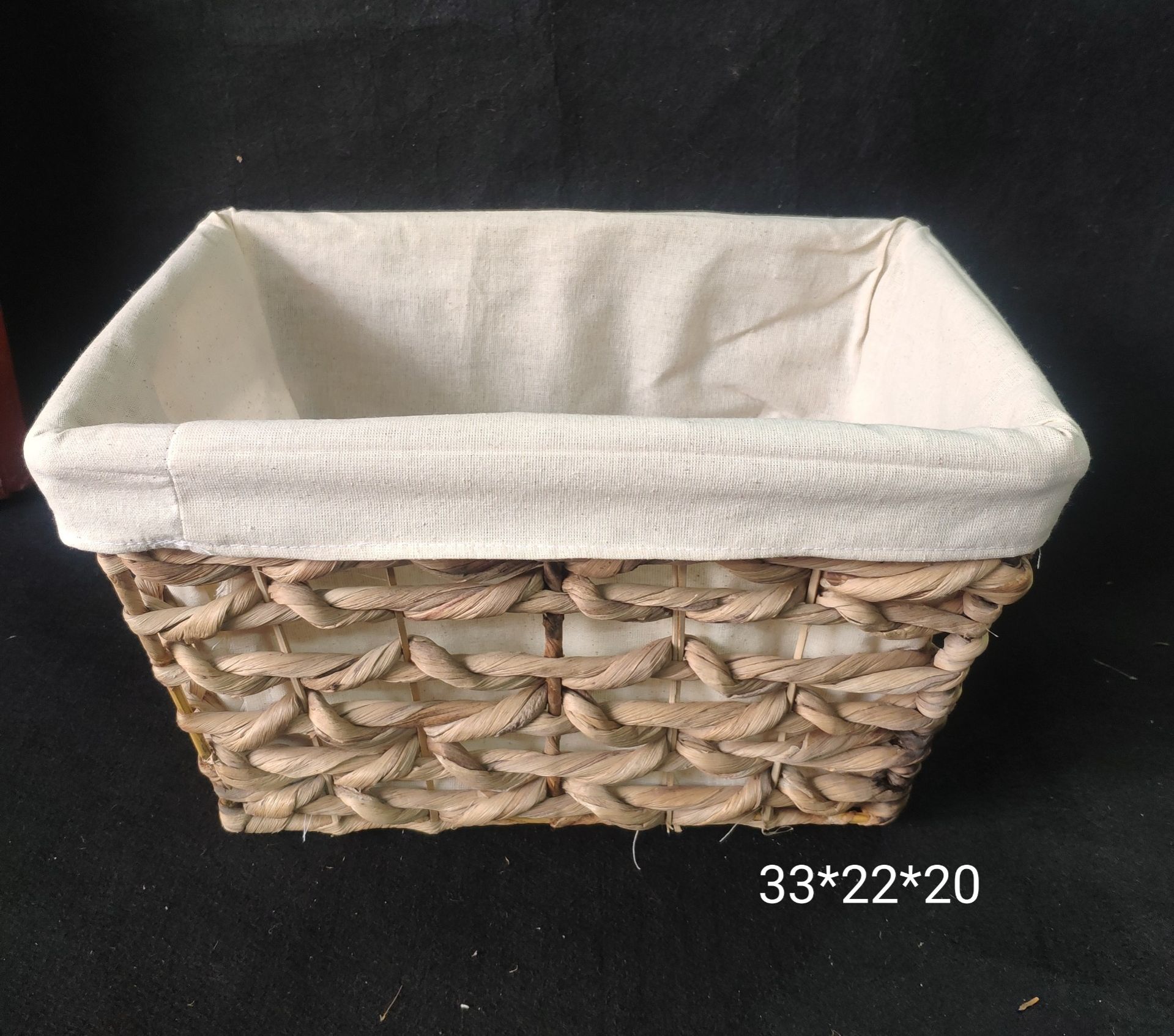 Sọt lục bình lót vải thanh lý
