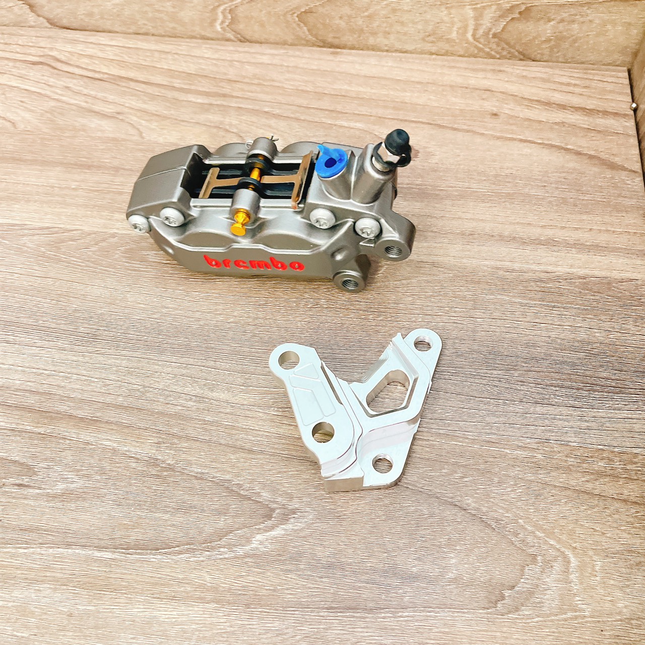 Heo dầu bambo 4 pis kèm pát exciter 150/155 đi đĩa zin