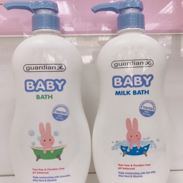 SỮA TẮM EM BÉ CHỨA SỮA MALAYSIA 800ML