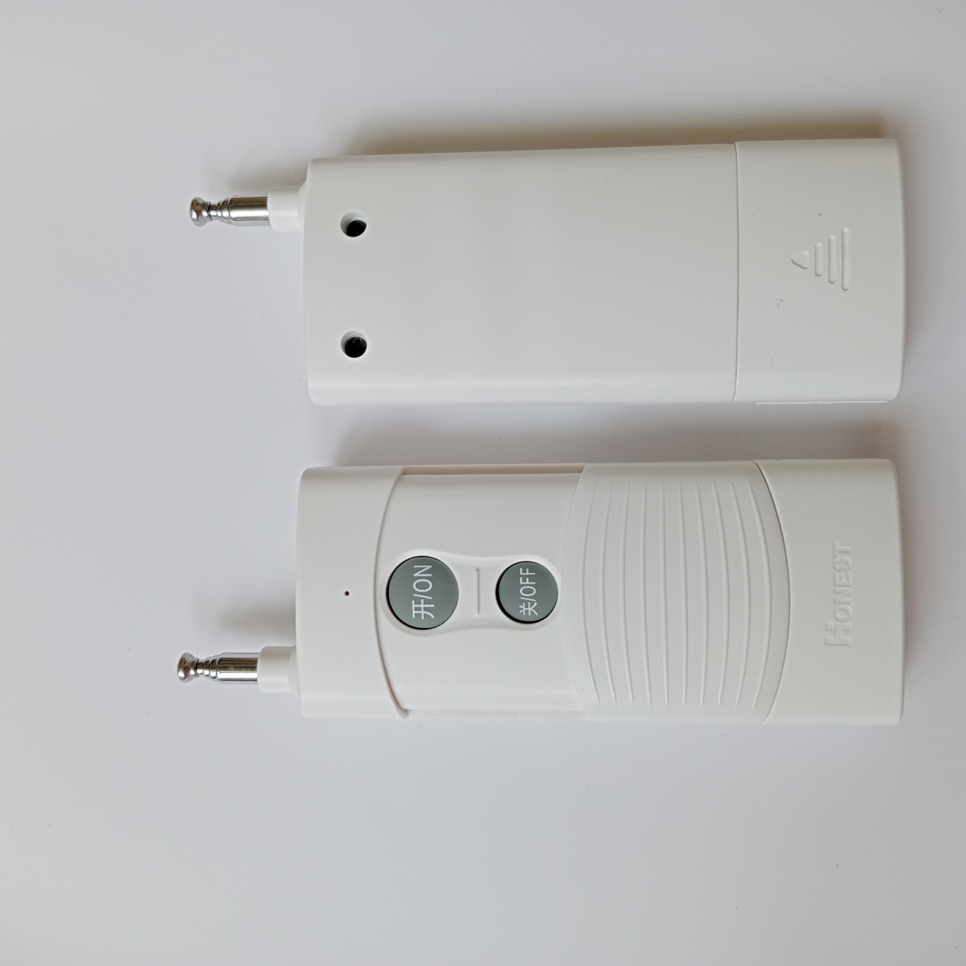 Remote RF315Mhz 1000M dùng cho Công tắc Honest và các loại thiết bị có học lệnh 315Mhz
