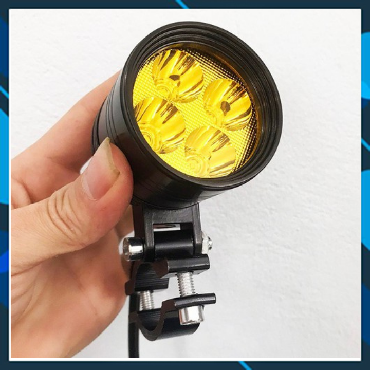 Đèn pha led xe máy, xe điện, siêu sáng, đèn ngoài, nhấp nháy, sáng mạnh, đèn rọi, soi đường, đèn rọi ắc quy cải tiến- Đèn trợ sáng l4 ngắn ánh sáng vàng- TẶNG KÈM CÔNG TẮC