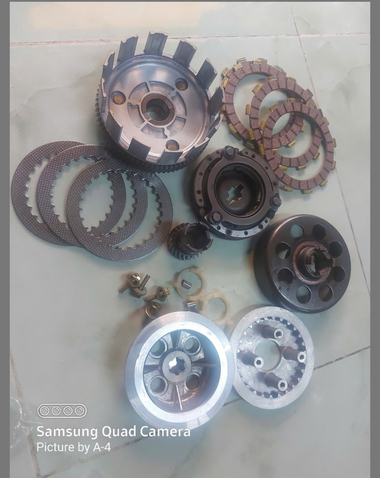 Pot Base Set, Aluminum Base for Smash, Revo Motorbikes (Base Set + 4 Steel Plates + 3 Steel Plates + 4 Springs)