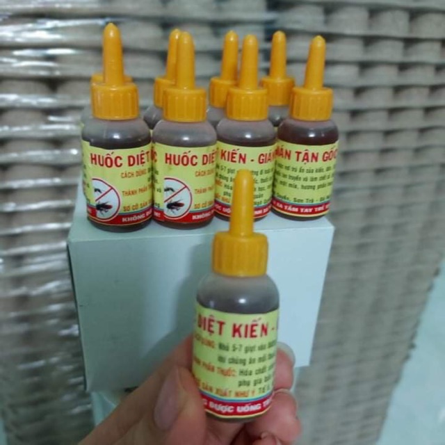 Thuốc diệt kiến gián sinh học - hiệu quả - an toàn, được làm từ hoạt chất sinh học, giúp bảo vệ gia đình khỏi những côn trùng nguy hại