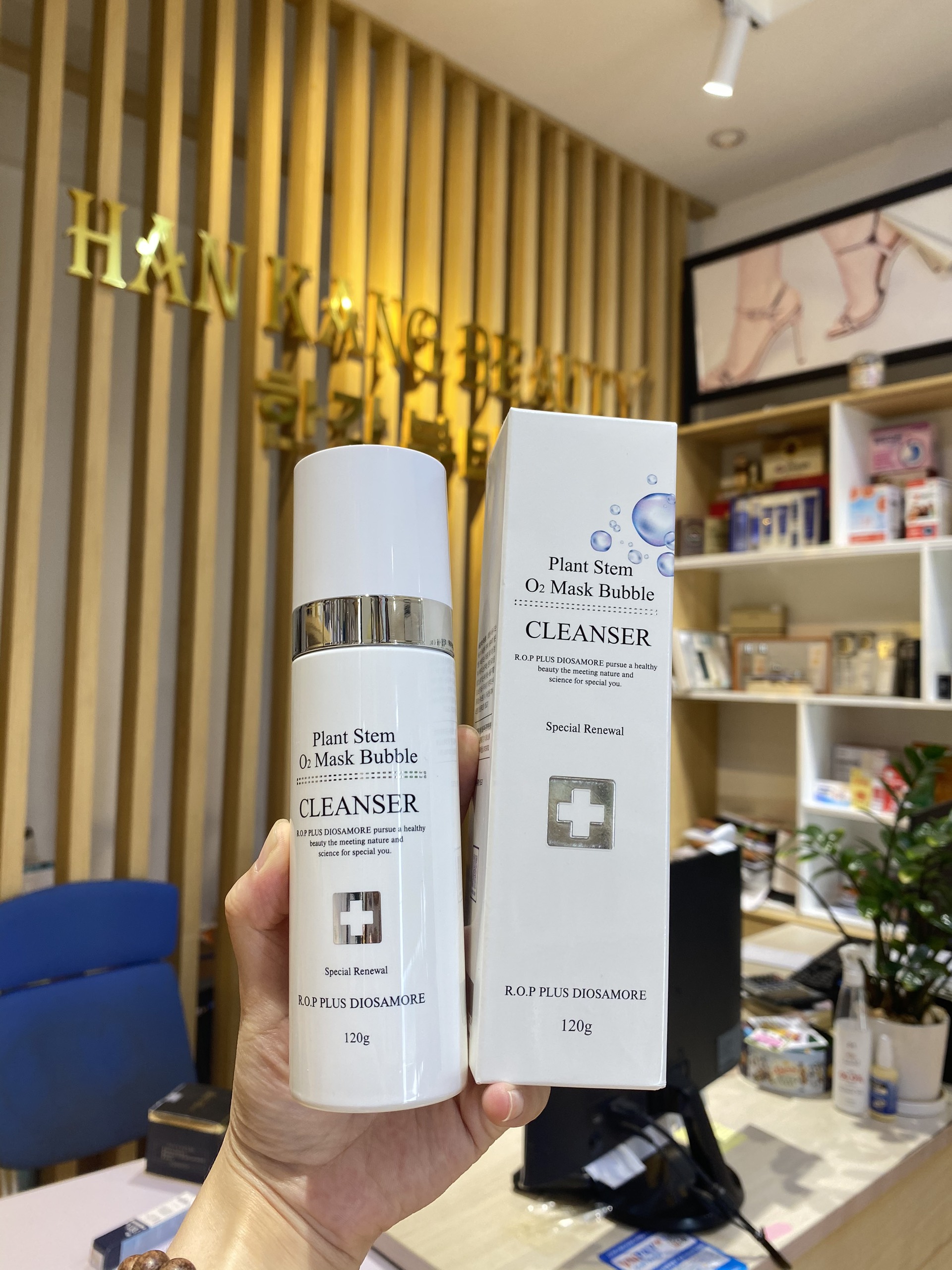 Sữa rửa mặt thải độc tế bào gốc O2 Plus Laksmira 120g (mẫu mới 2022)