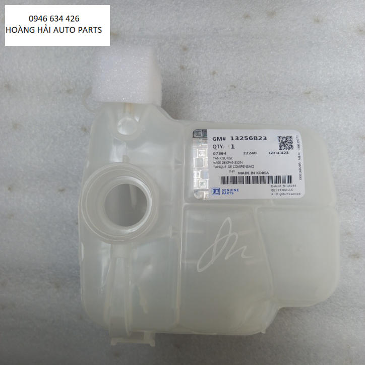 Bình nước phụ Chevrolet Cruze . Mã 13256823