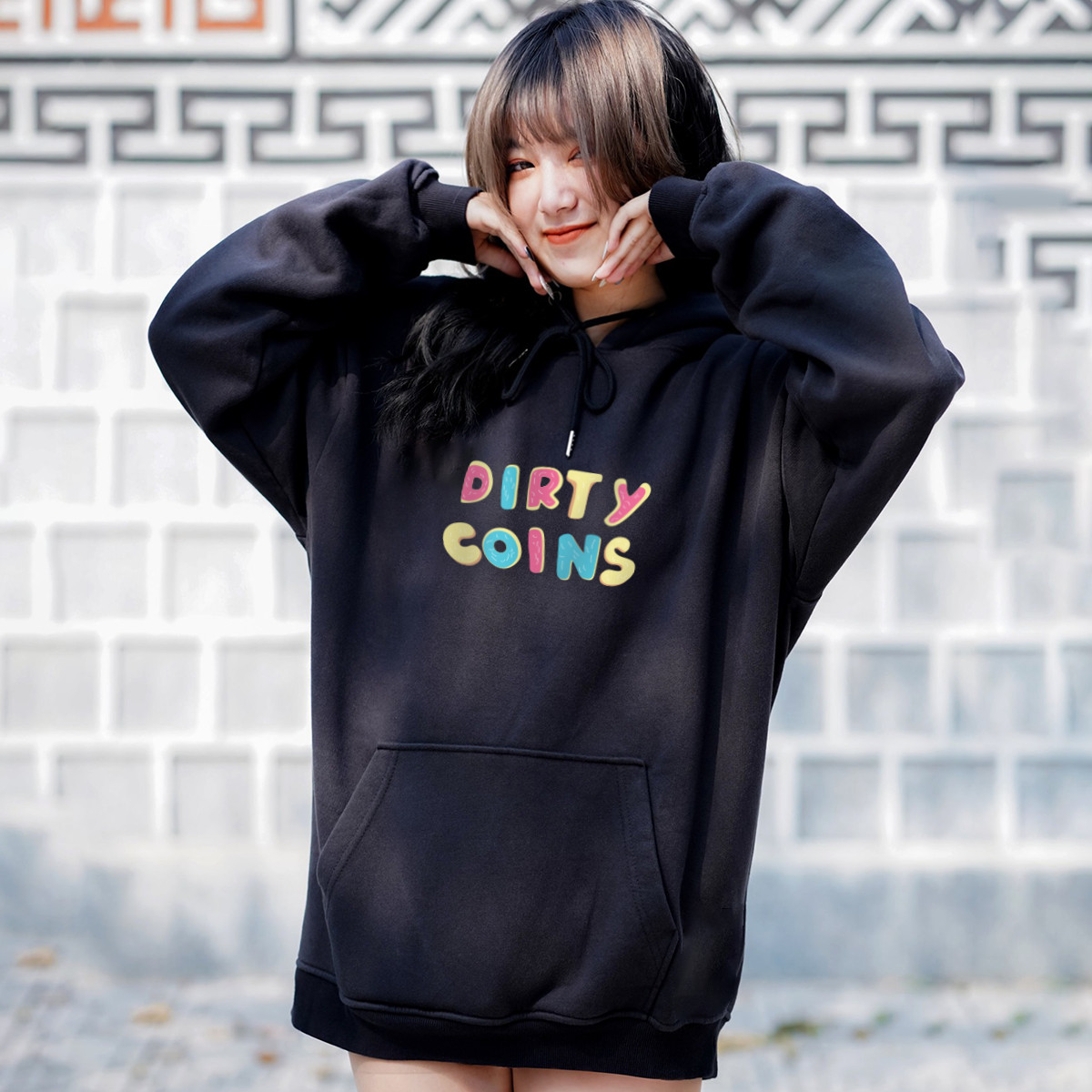 Áo hoodie nỉ màu đen basic Dirty Coins Donut