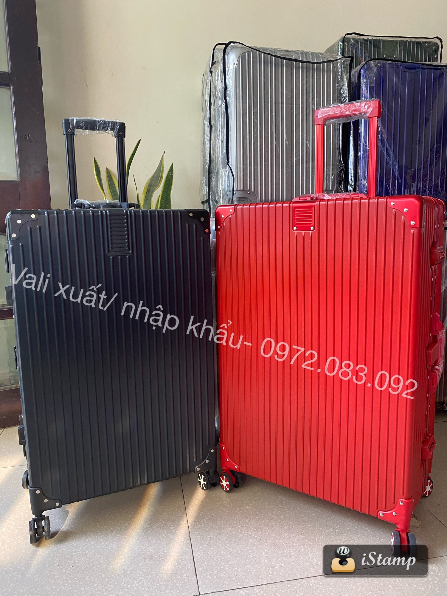 SIZE 29 VALI VALI KHUNG NHÔM KHOÁ SẬP GÓC VUÔNG