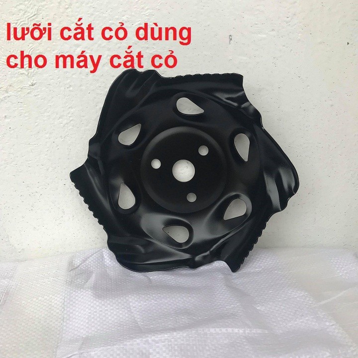 Lưỡi cắt cỏ loại bỏ tận gốc cỏ dại
