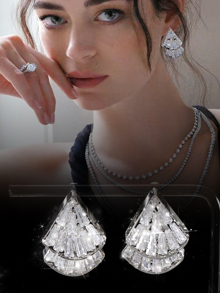 Super Flashy Smart Earrings