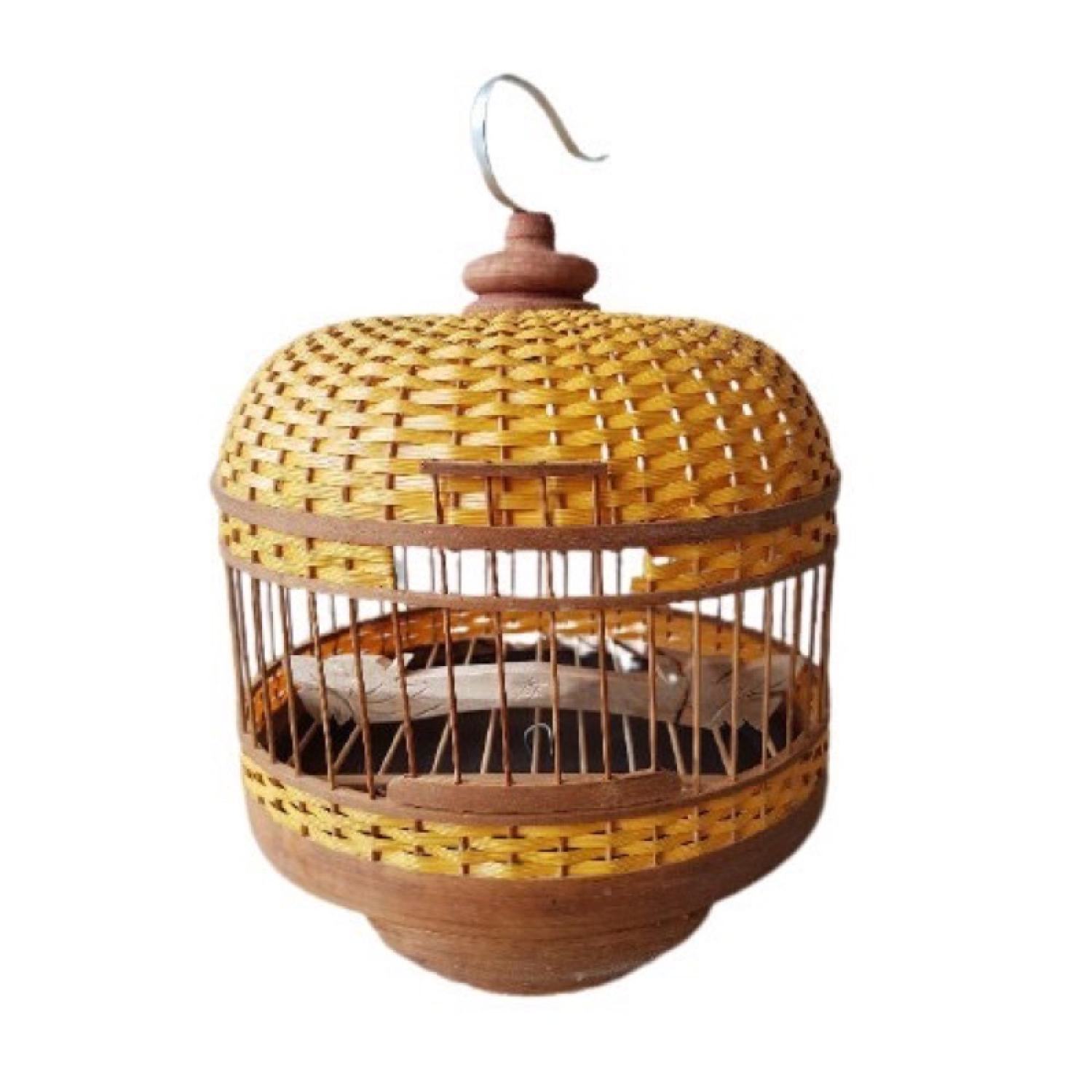 Lồng nuôi chim cu gáy nóc đan mây kèm móc nậm