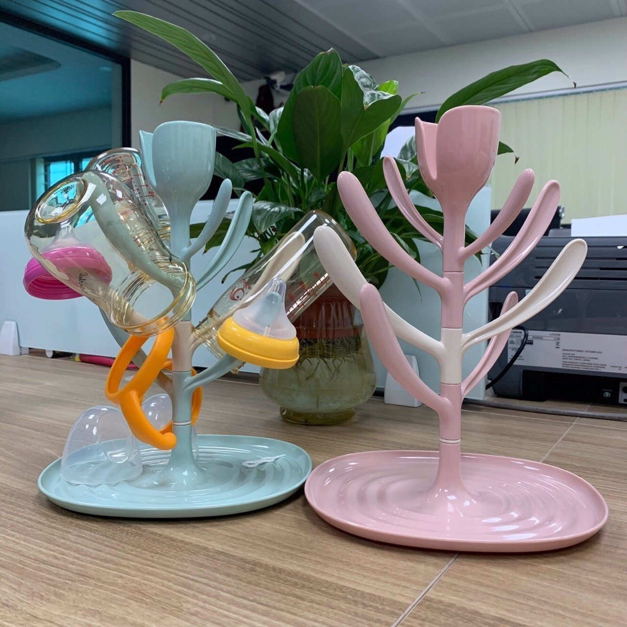 Giá úp bình sữa Kichilachi cho bé hình cây, nhỏ gọn tiện lợi , khay úp bình sữa, núm ti cho bé