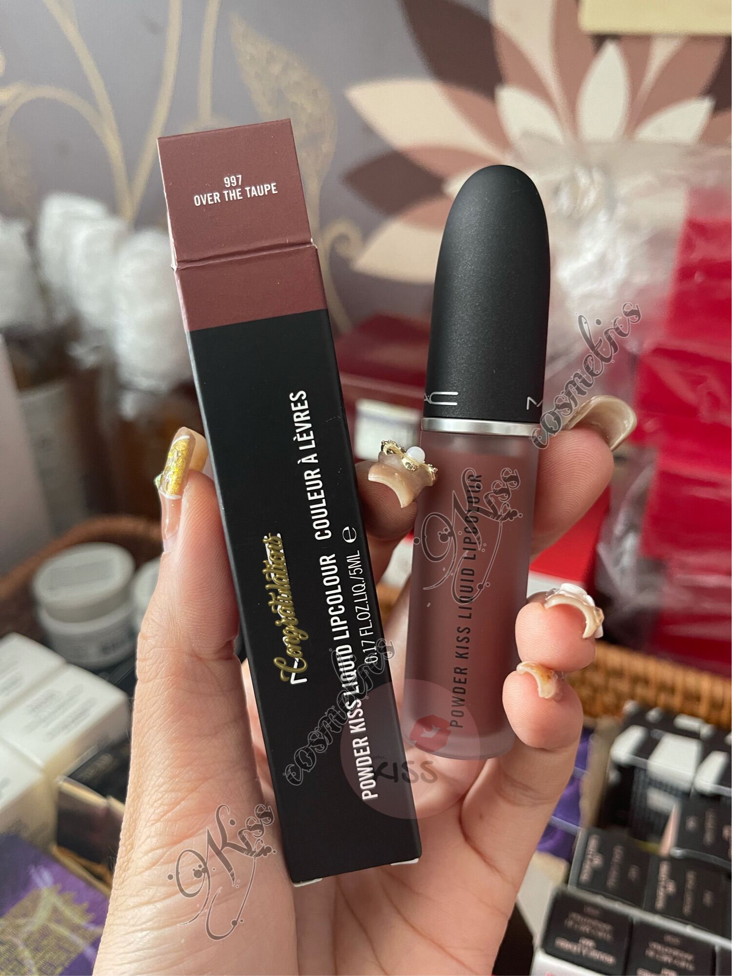 [FreeShip Max] - Son kem M*ac powder kiss liquid #Over The Taupe (Nâu tây) - Kiss cosmetics