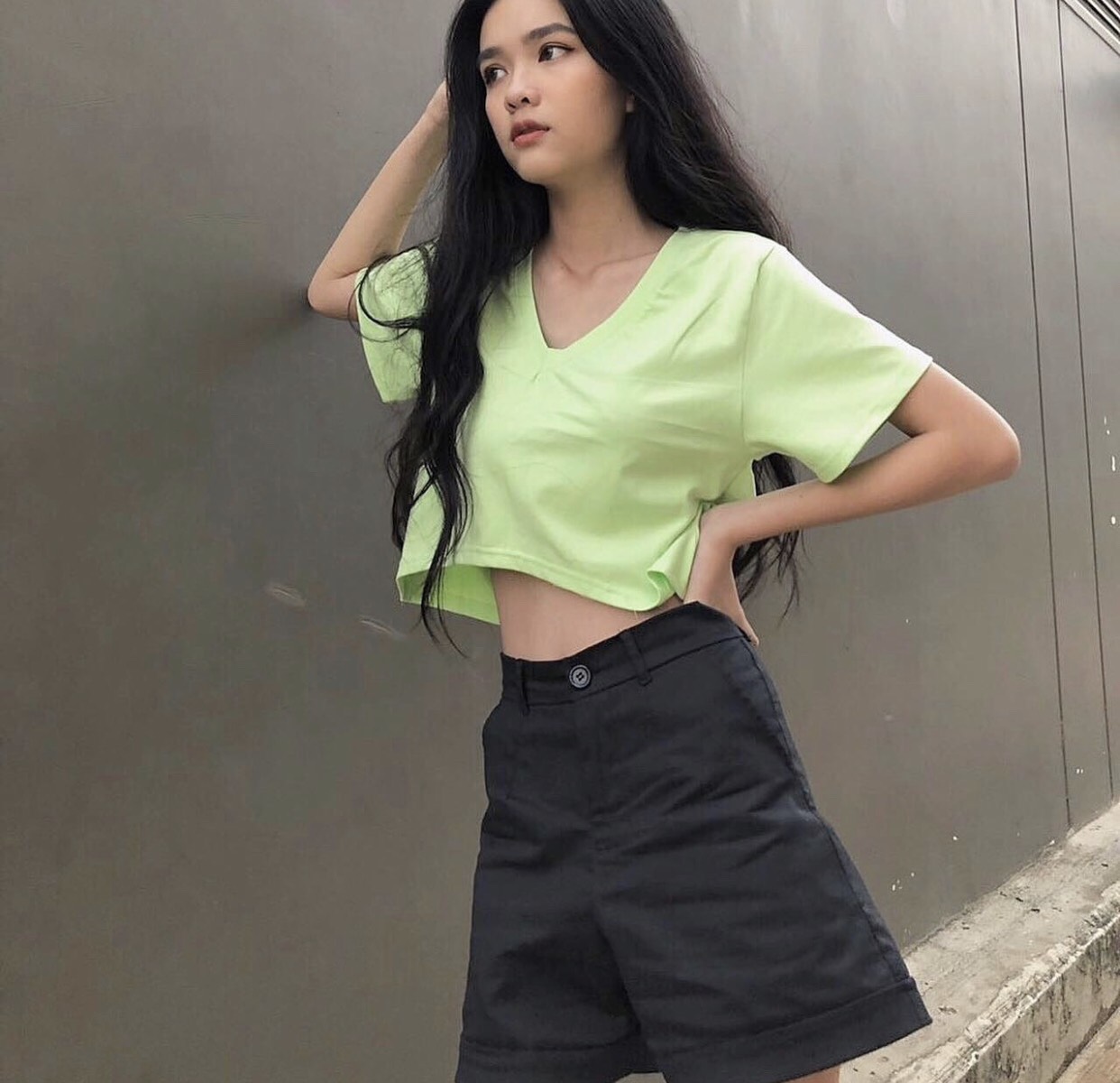ÁO CROPTOP CỔ TIM MÀU XANH CHUỐI SIÊU XINH -NAUY