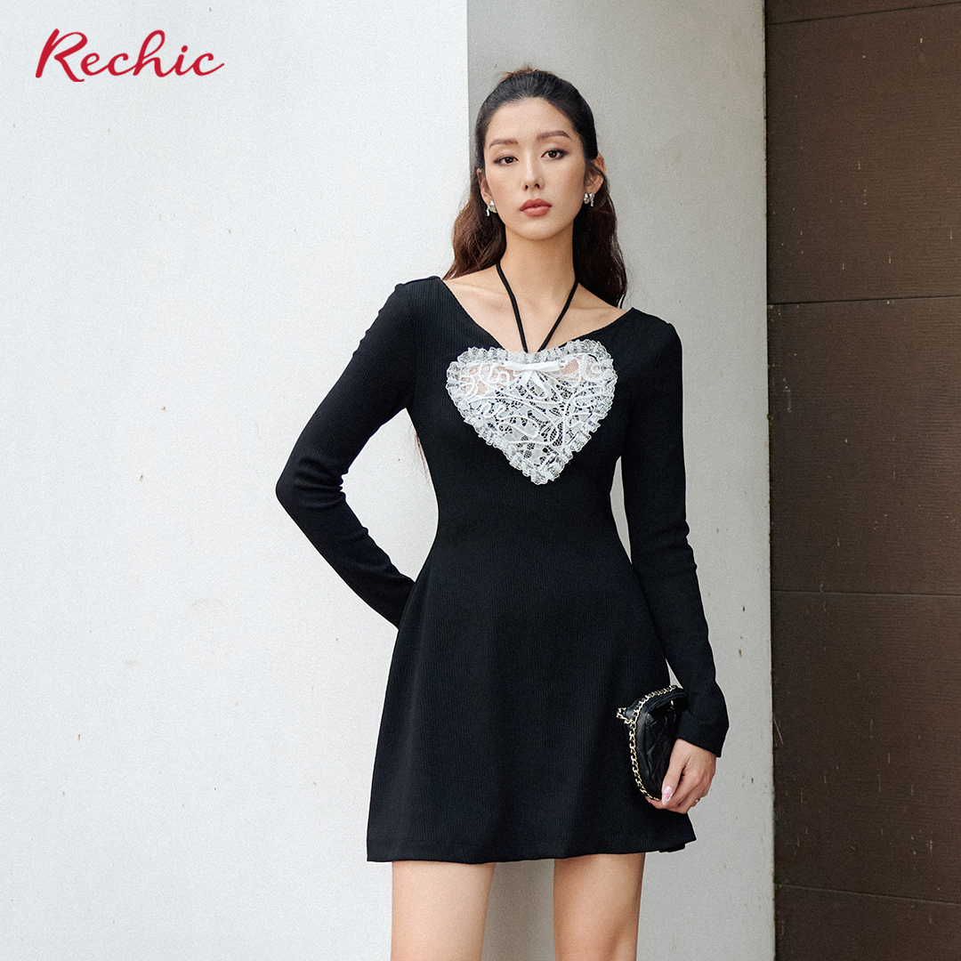 RECHIC Đầm dáng A Renny tay dài đính nơ ngực thêu trái tim tiểu thư