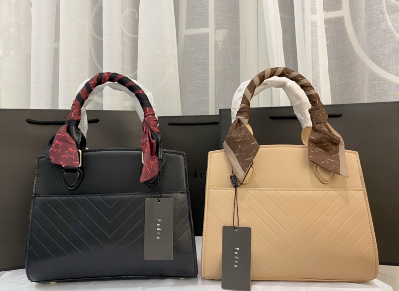 Túi xách nữ  túi xách trang trọng PW2-46100063 Size :23x20x9 cm