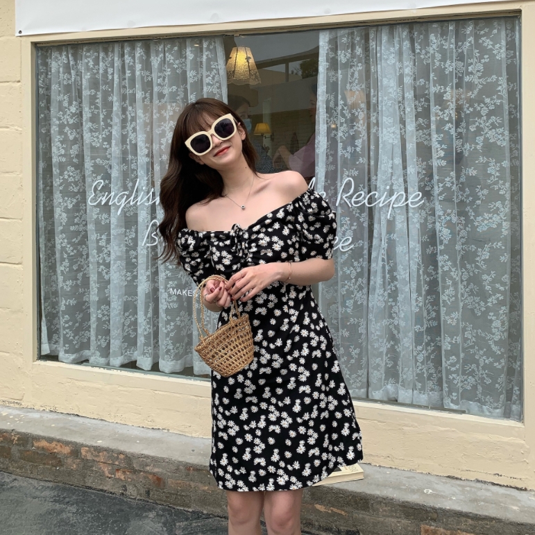 [HCM](CÓ SẴN)Váy hoa cúc tay bồng hot trend xinh xắn