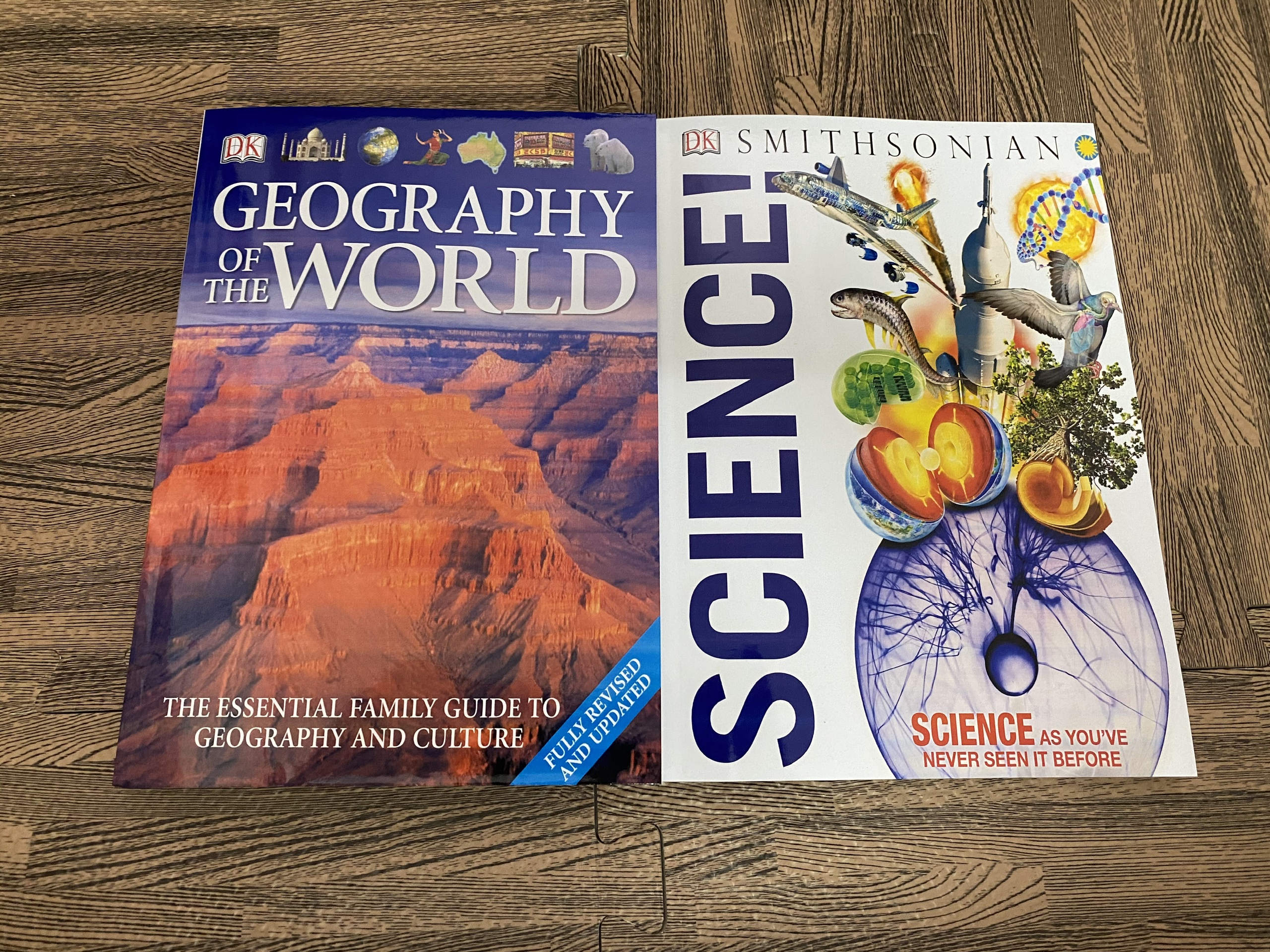 Sách Tiếng Anh Geography + Science (Sách màu)