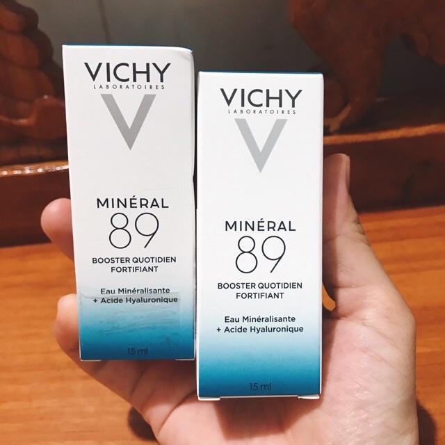 Dưỡng chất khoáng cô đặc phục hồi và bảo vệ da Vichy Mineral 89 15 ml