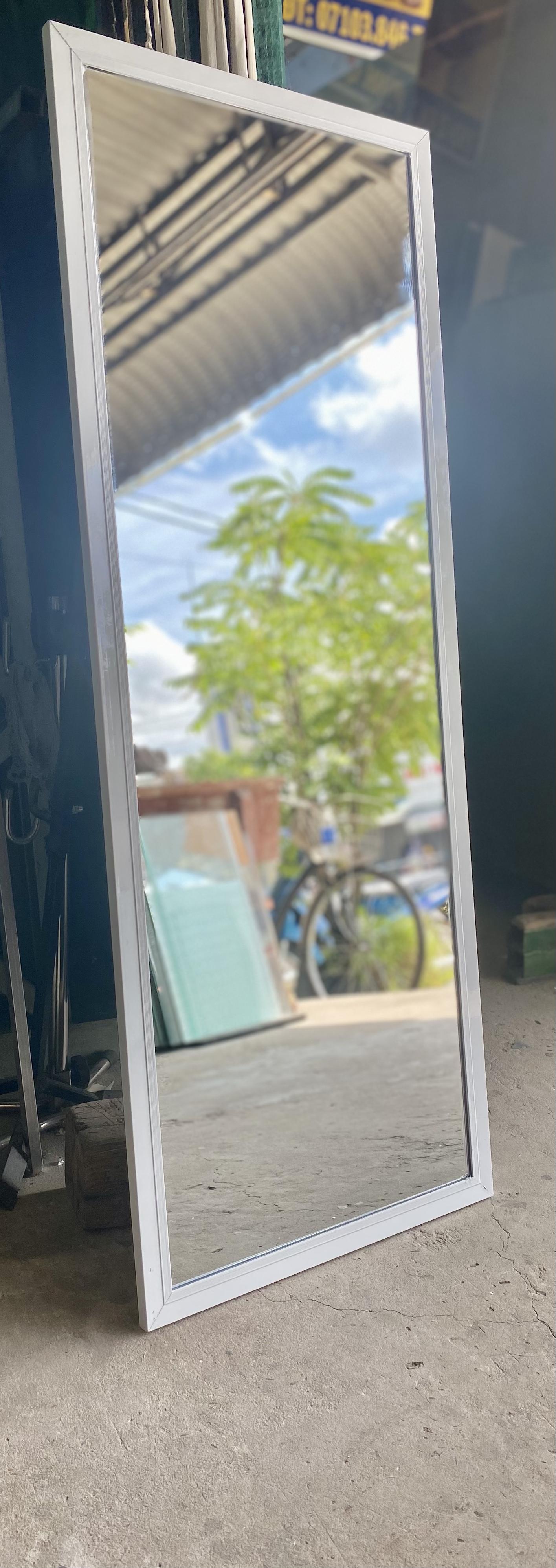 Gương soi toàn thân kích thước 111cm - 42cm ( viền nhôm trắng cao cấp )