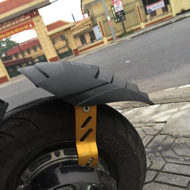 Bộ chắn bùn độ 1 chân xemasy exciter màu vàng