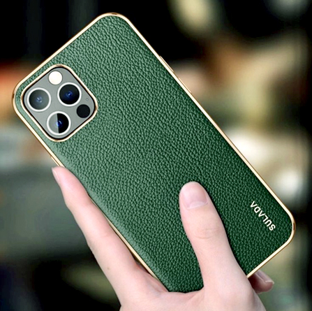 Ốp lưng sulada lưng da xanh rêu - viền vàng cho iphone 12 pro max - siêu sang