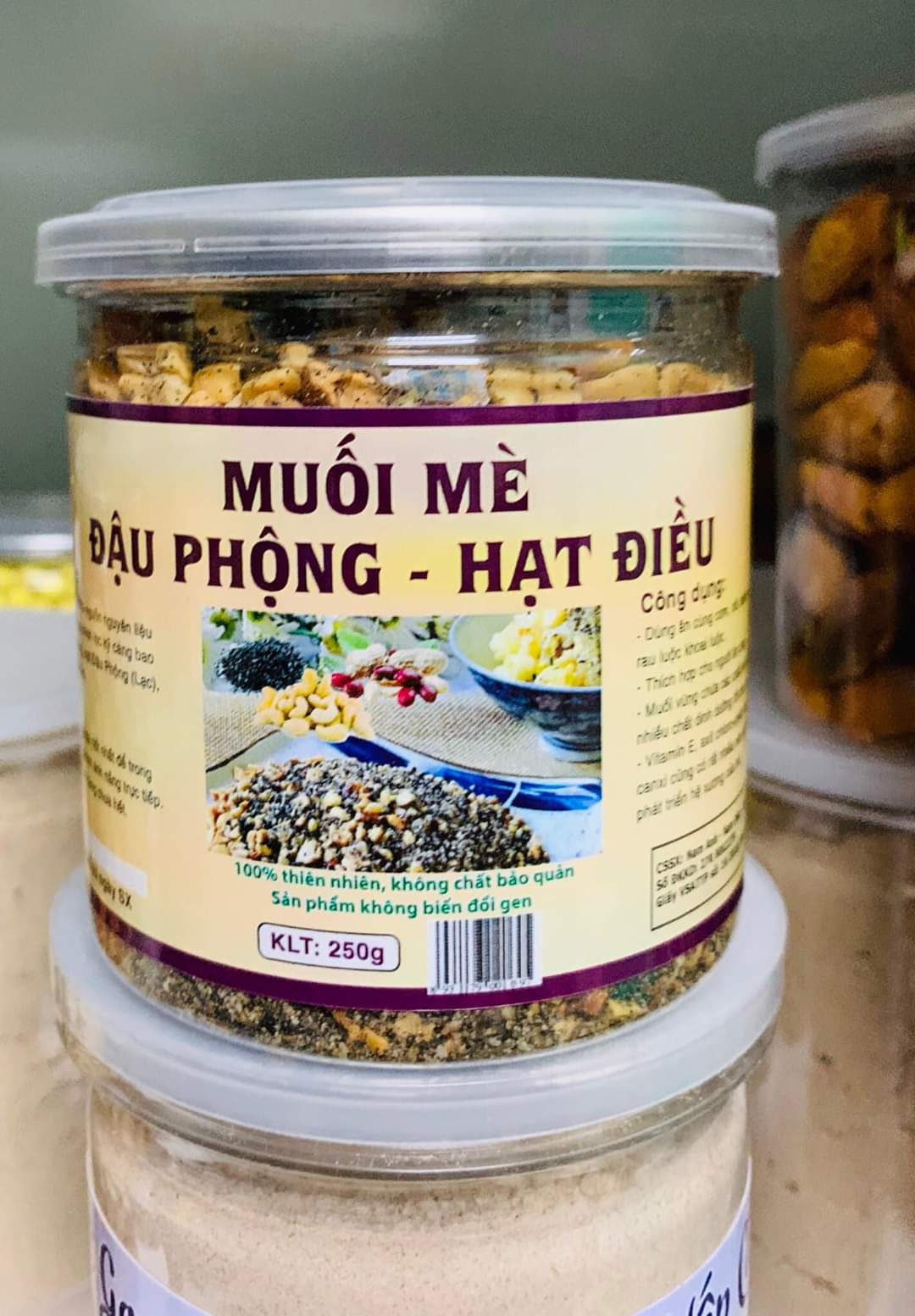 Muối Mè Đậu Phộng Hạt Điều, Hạnh Nhân - Dinh Dưỡng Cho Bữa Cơm Gia Đình (Hộp 500Gr)