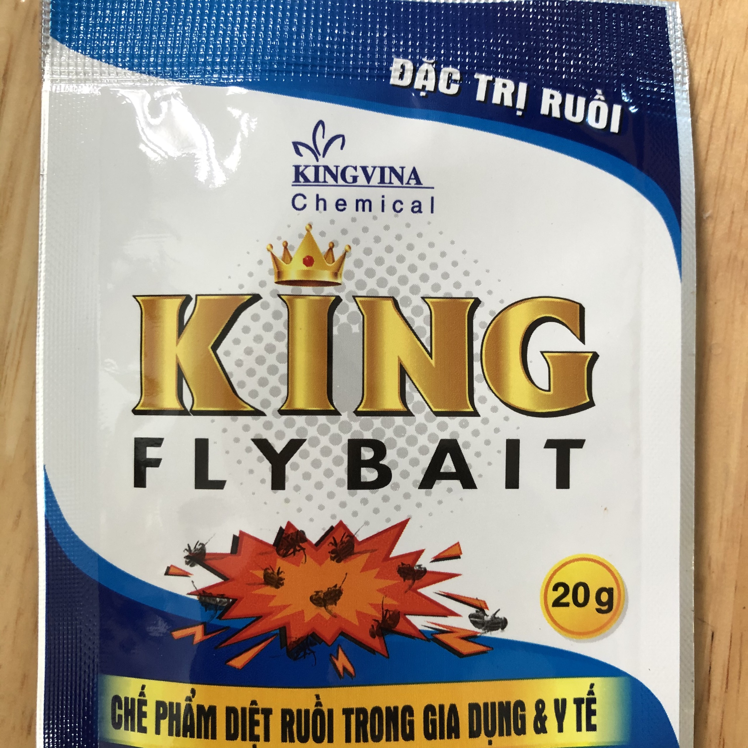 Bả diệt ruồi đặc hiệu KING FLY BAIT 20G; thuốc diệt ruồi nhà, ruồi xanh, ruồi giấm, ruồi cánh bướm; Dùng phun hoặc rắc rất hiệu quả vì đây là dòng đặc hiệu diệt ruồi