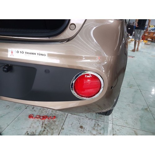 Ốp viền gầm sau i10 hatback 2018 cao cấp