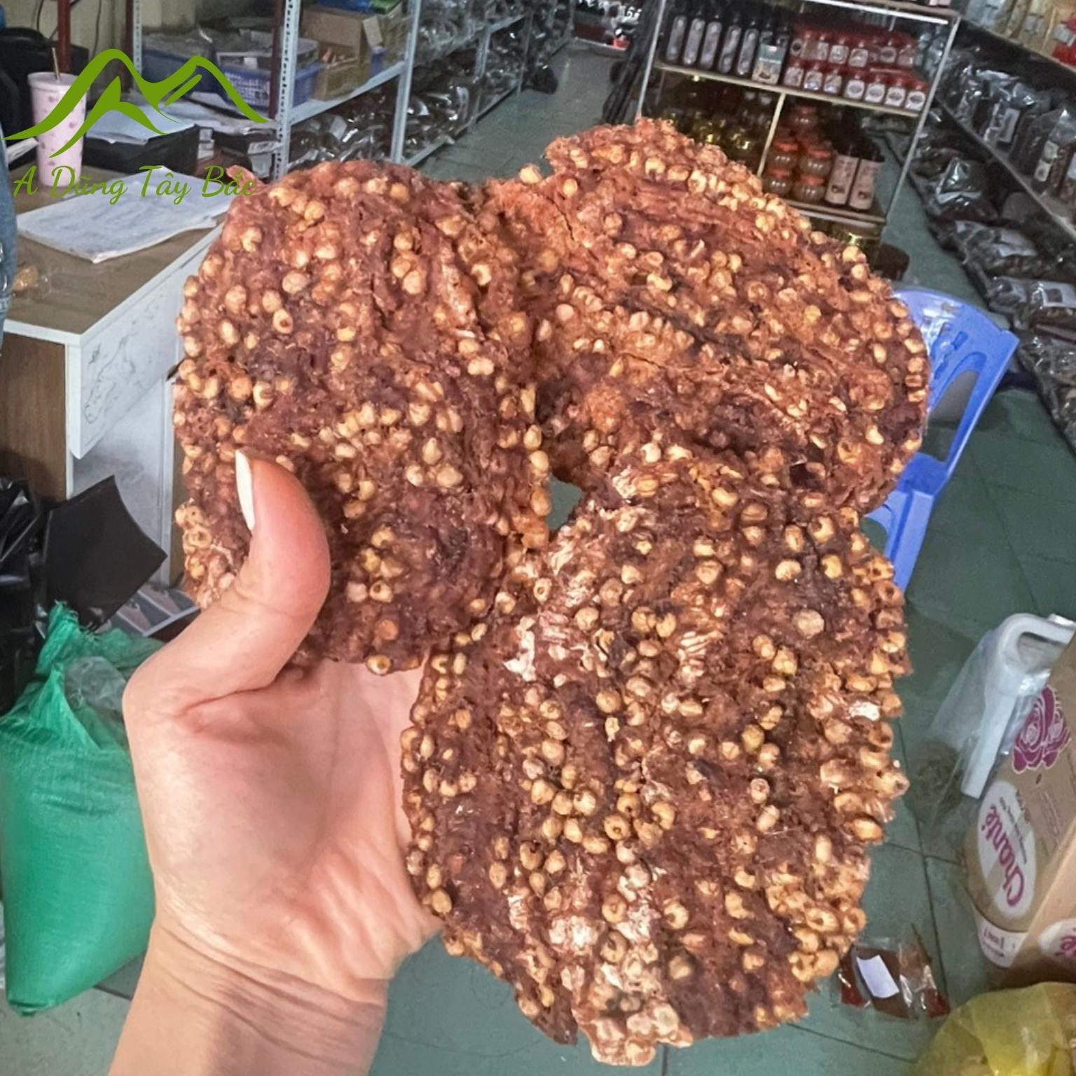 Chuối hột rừng ép miếng Tây Bắc chín thơm sấy khô ngâm rượu . Đồ ngâm rượu chuối hạt rừng