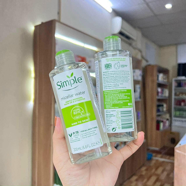 Nước tẩy trang simple 200ml