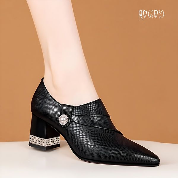 Giày bốt nữ cao gót 5cm giày boot cổ thấp thời trang hàng hiệu Rosata da PU cao cấp RO609