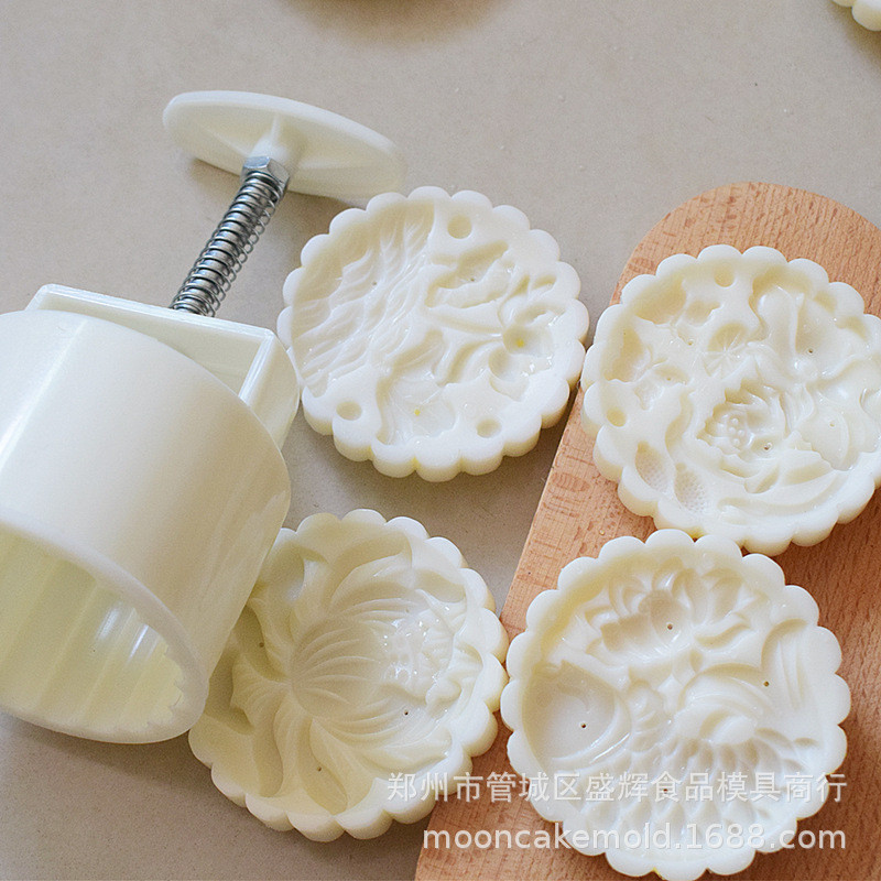 Khuôn Trung Thu 4 Mặt Sen Cá 150g