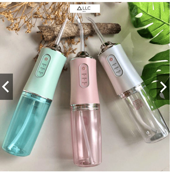 Tăm Nước Oral Irrigator Cầm Tay- Máy Tăm nước vệ sinh răng miệng cao cấp- Máy Vệ Sinh Răng Miệng Sạc Pin, Chống Nước, Máy Tăm Nước 4 Đầu Chuyên Dụng Làm Sạch Sâu- Máy sỉa răng nước có Bảo Hành