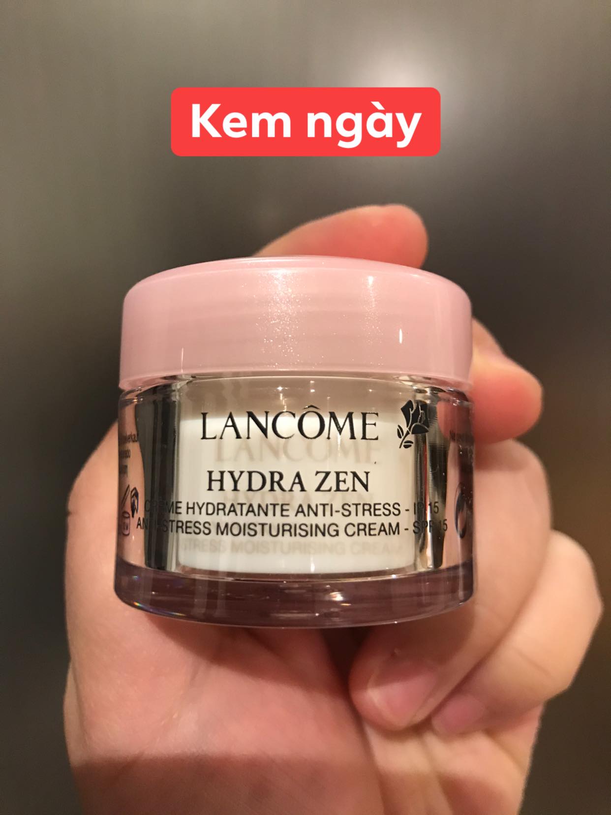 Kem dưỡng ẩm lancome hydra zen ban ngày 15ml